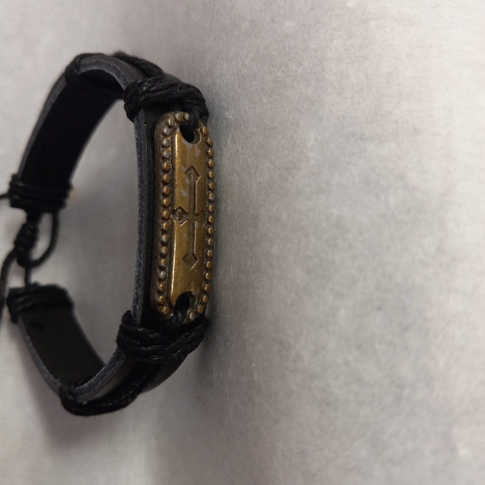 Men's leather bracelet with gold cross one size draw string fit